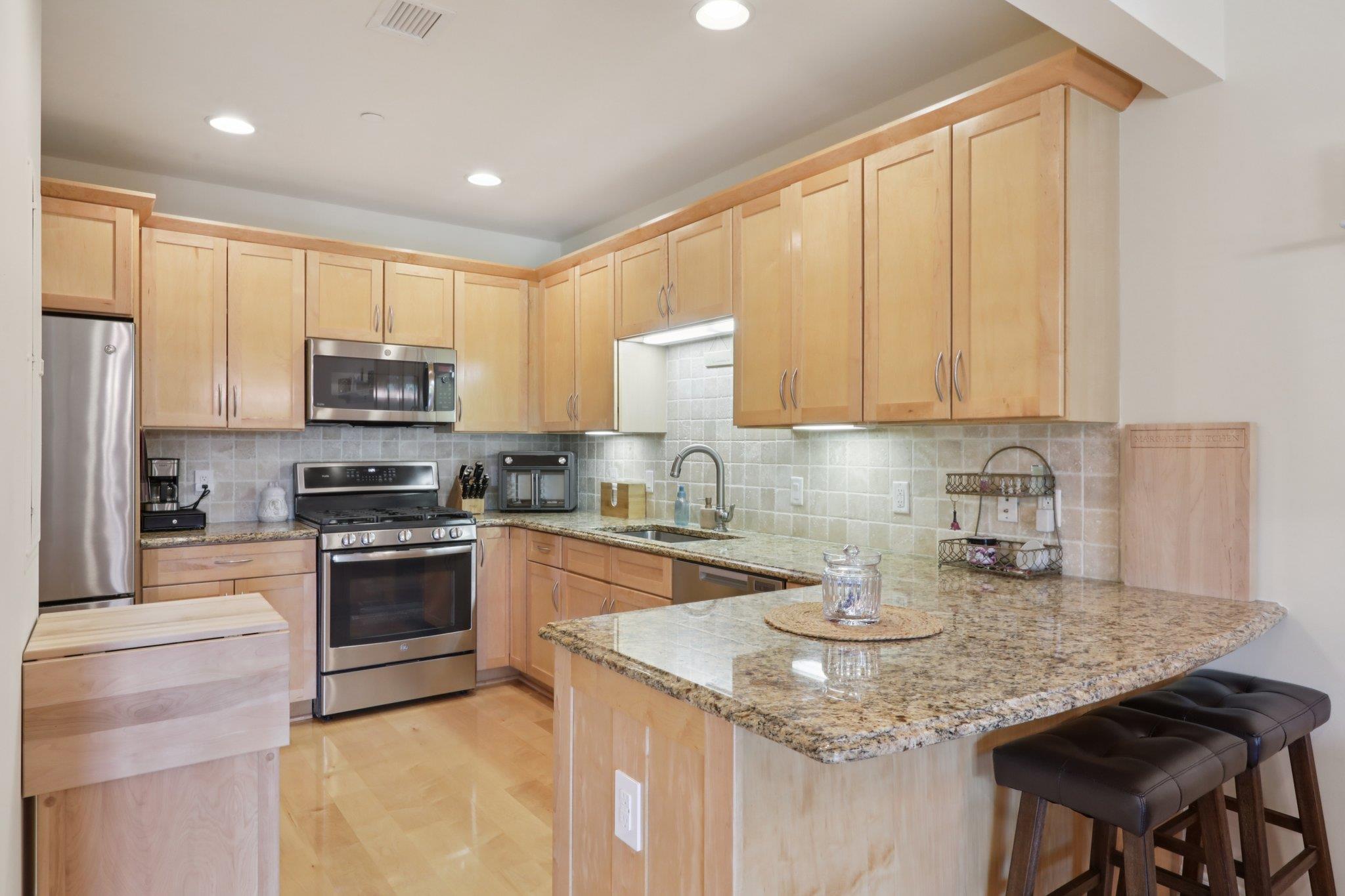 514 Trump Park, Shrub Oak, NY 10588