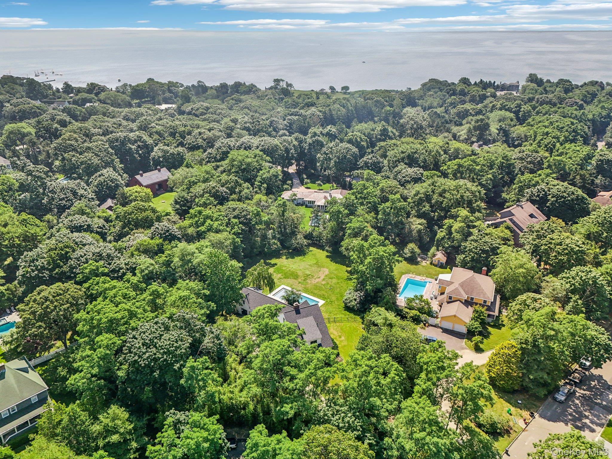 17 Oak Meadow Lane, Bellport Village, NY 11713