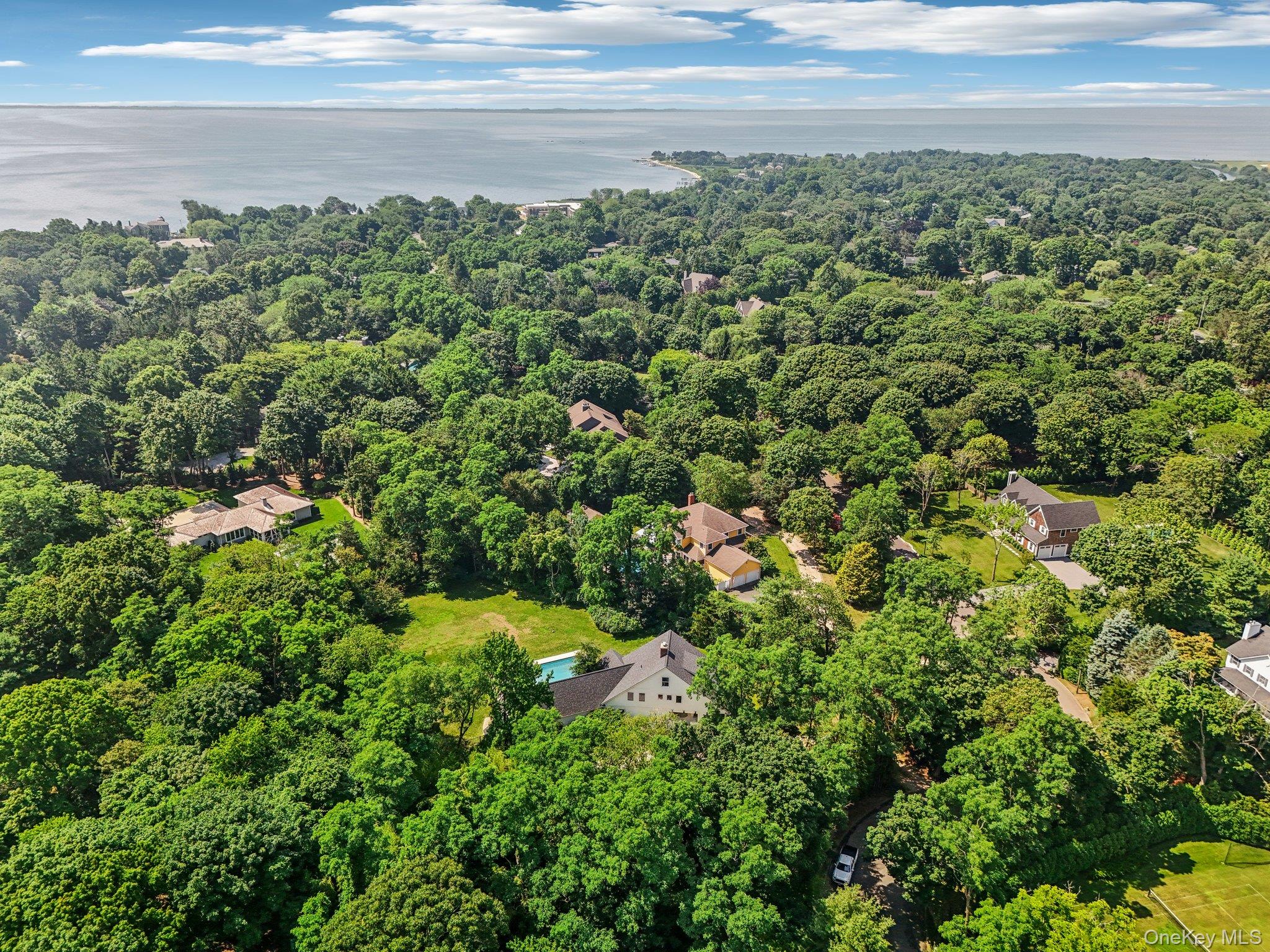 17 Oak Meadow Lane, Bellport Village, NY 11713