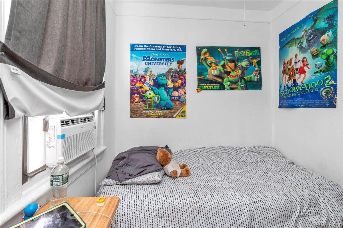 11914 15th Avenue, Flushing, NY 11356