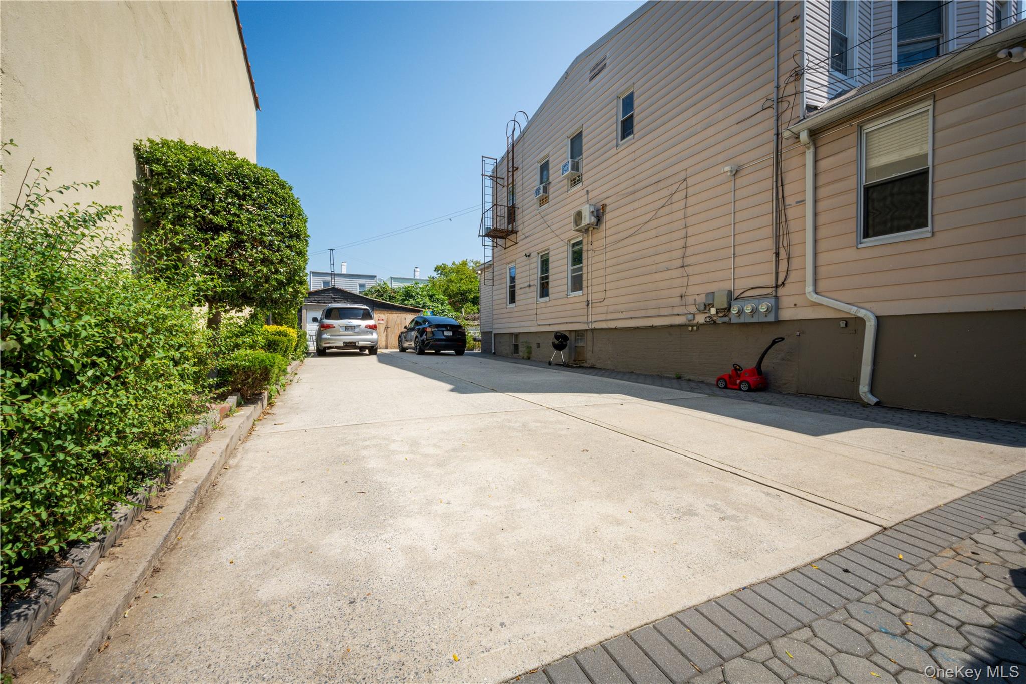 58-17-15 Penrod Street, Corona, NY 11368