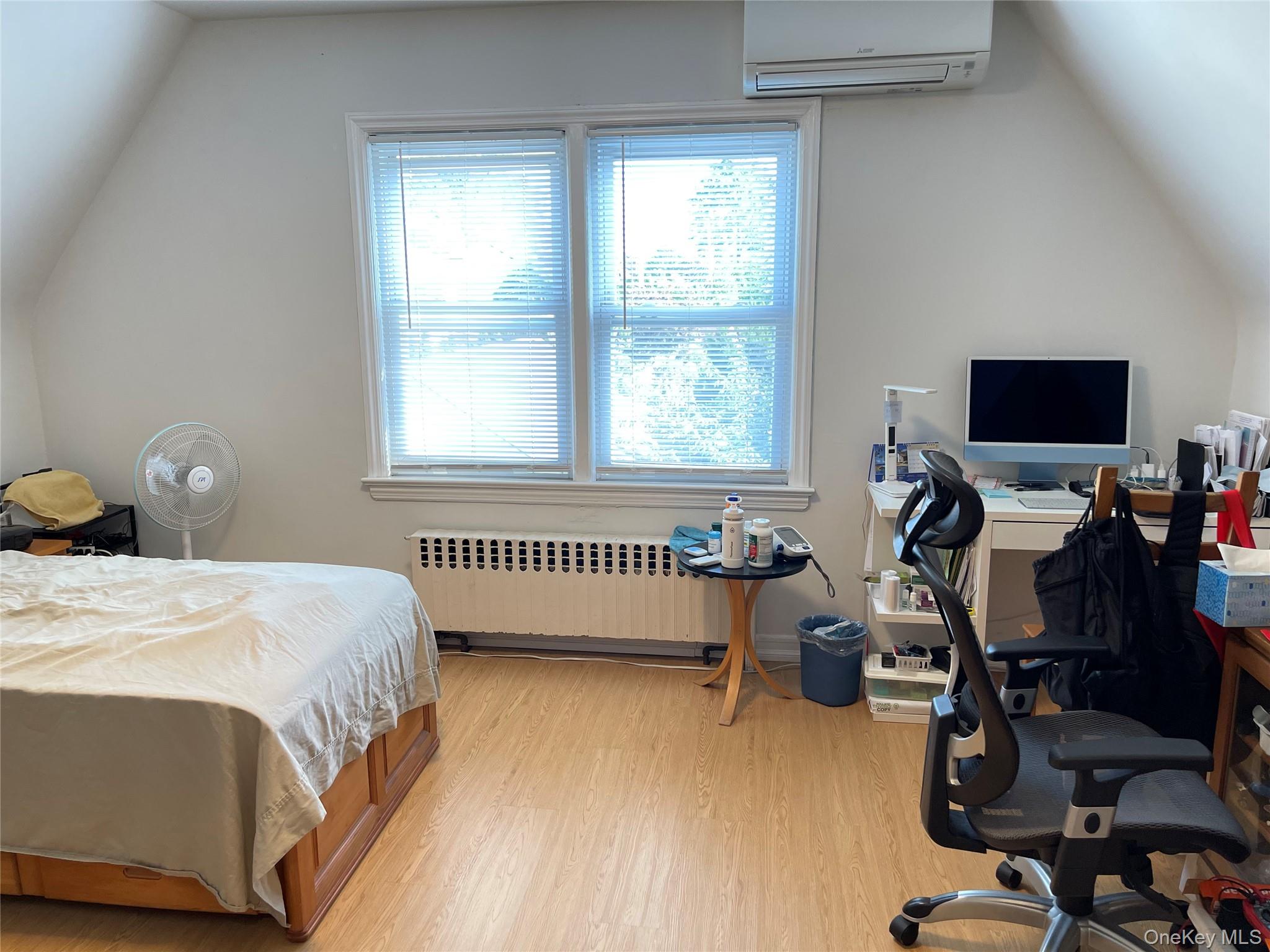 1306 6th Avenue, New Hyde Park, NY 11040