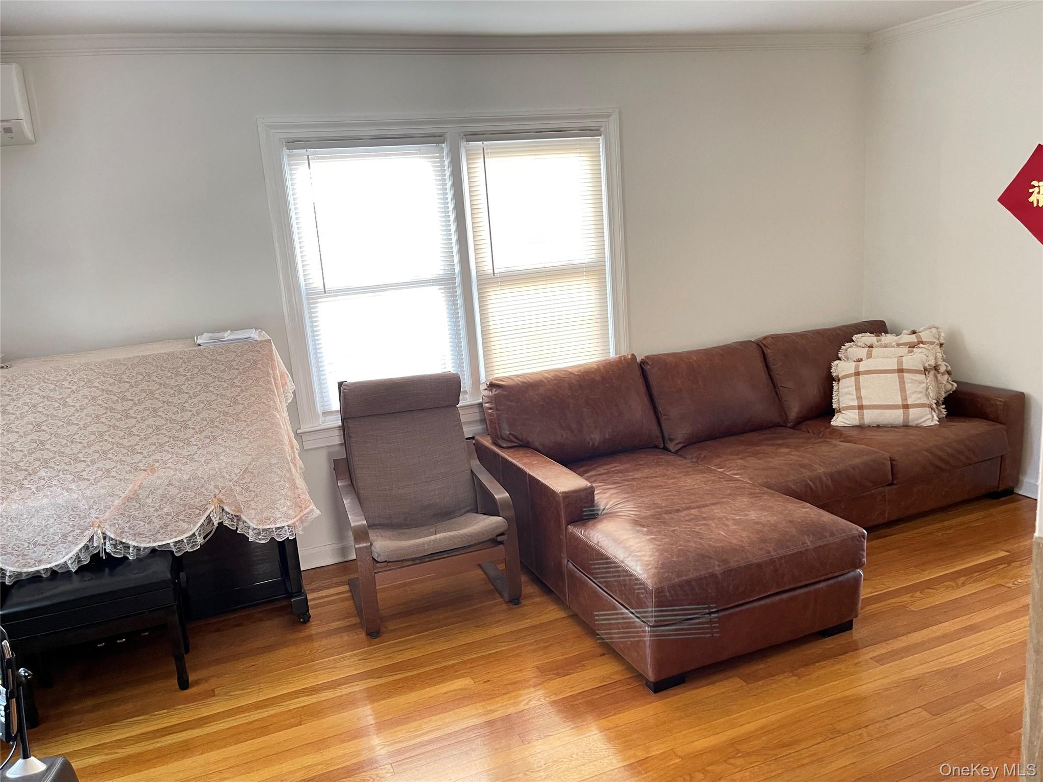 1306 6th Avenue, New Hyde Park, NY 11040