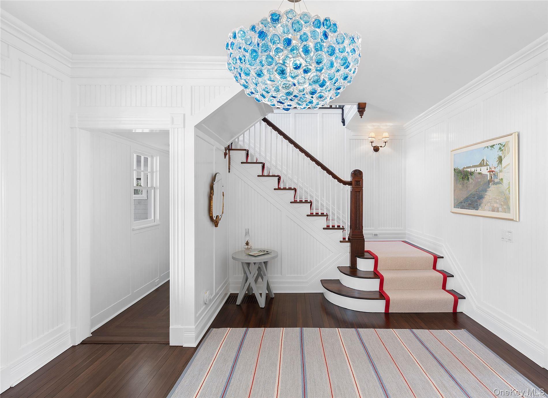 74 Cedar Lane W, Remsenburg, NY 11960