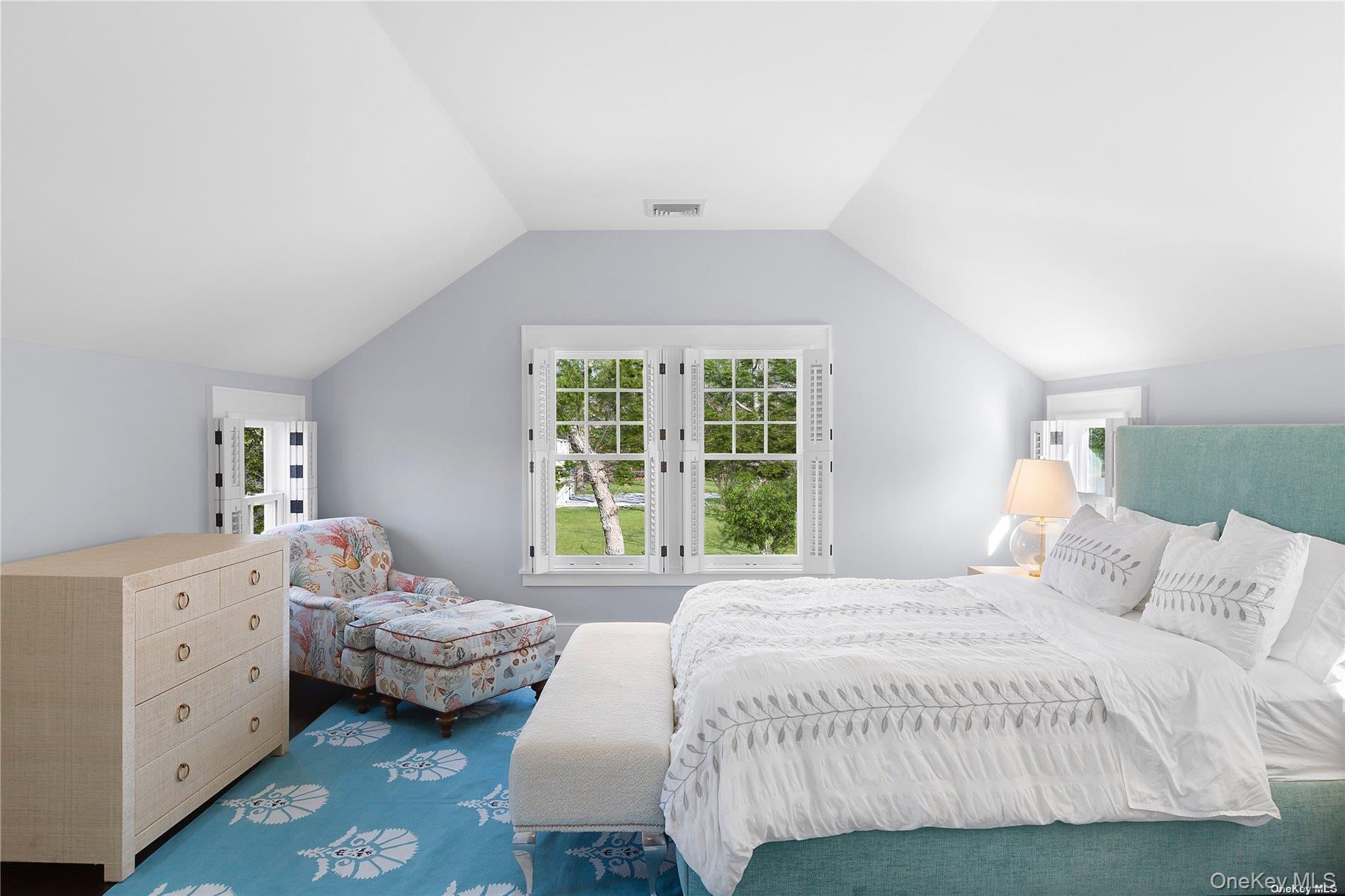 74 Cedar Lane W, Remsenburg, NY 11960