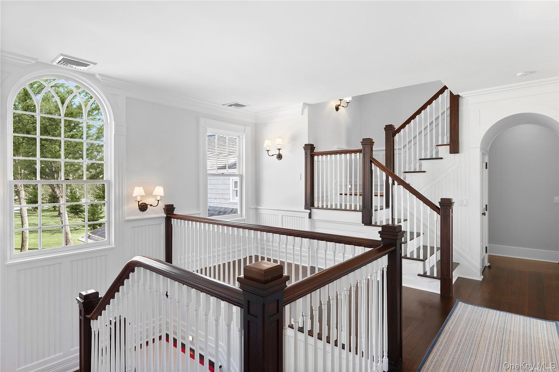 74 Cedar Lane W, Remsenburg, NY 11960