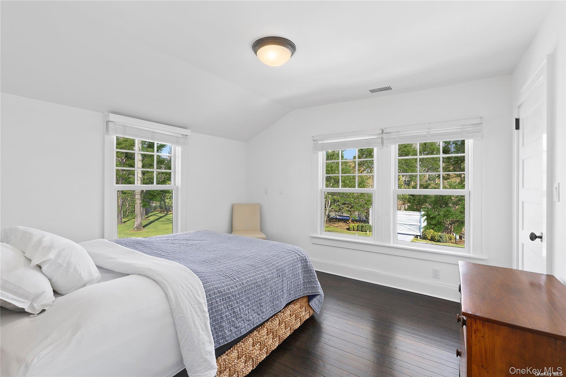 74 Cedar Lane W, Remsenburg, NY 11960