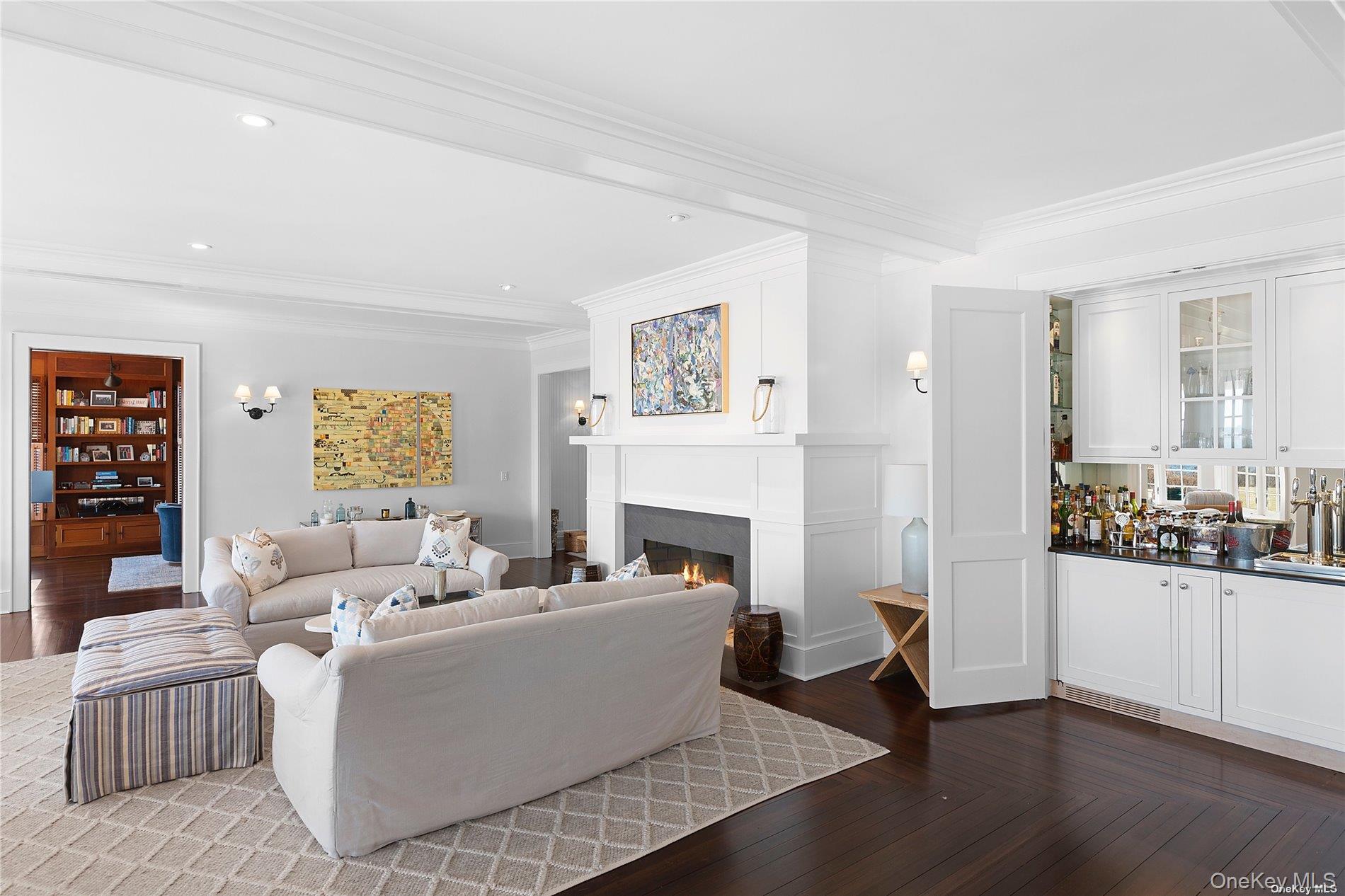 74 Cedar Lane W, Remsenburg, NY 11960