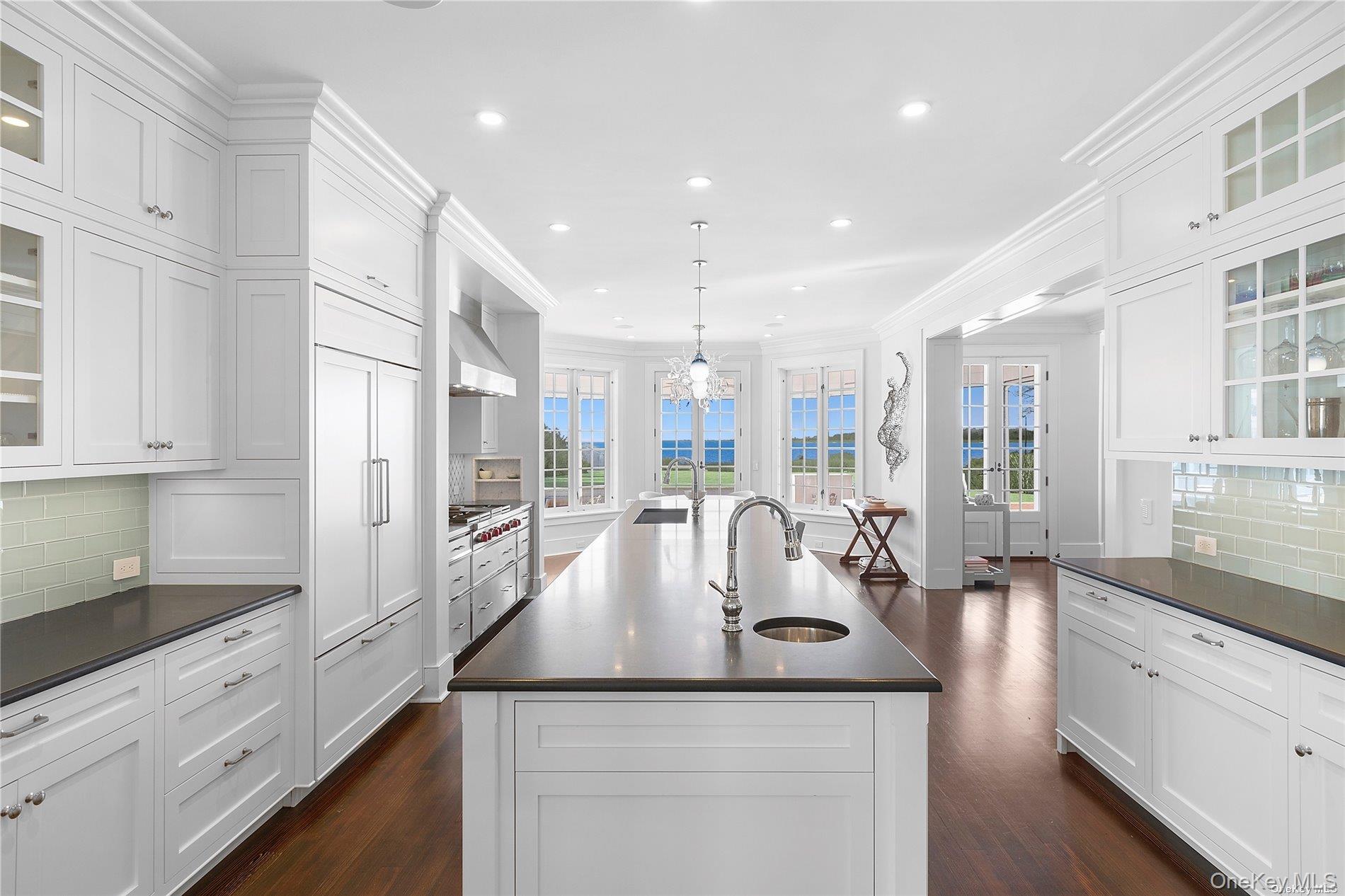 74 Cedar Lane W, Remsenburg, NY 11960