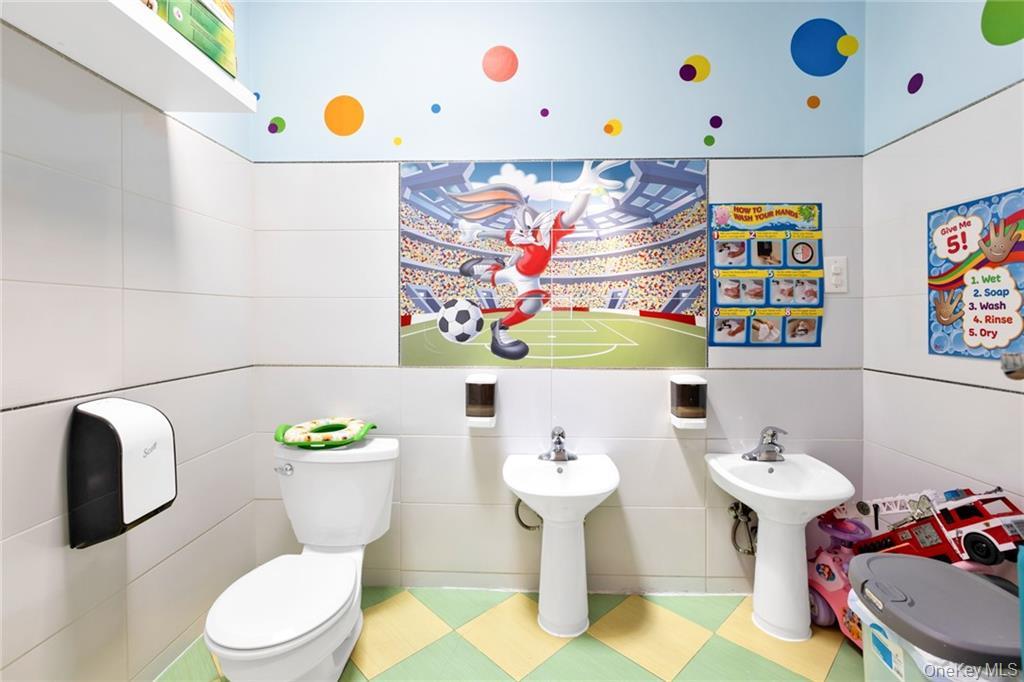 726 Manor Court, Brooklyn, NY 11235