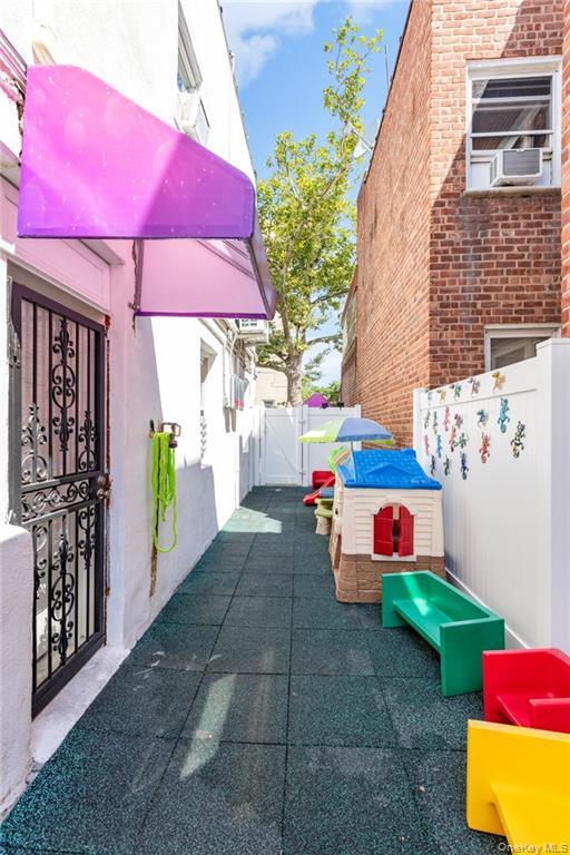 726 Manor Court, Brooklyn, NY 11235