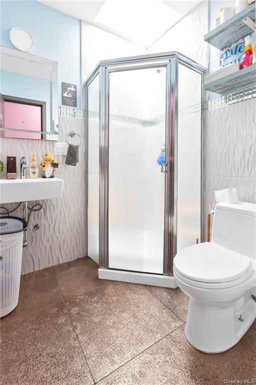 726 Manor Court, Brooklyn, NY 11235