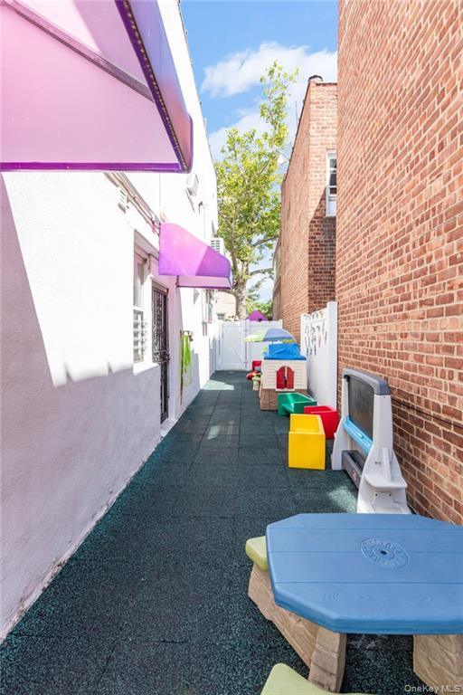 726 Manor Court, Brooklyn, NY 11235