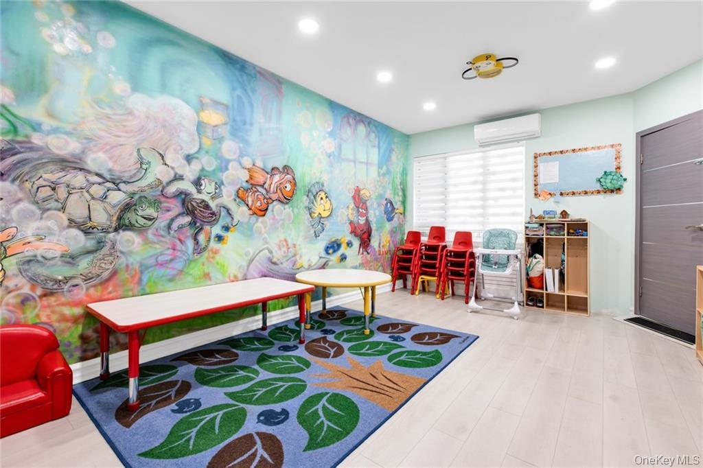 726 Manor Court, Brooklyn, NY 11235