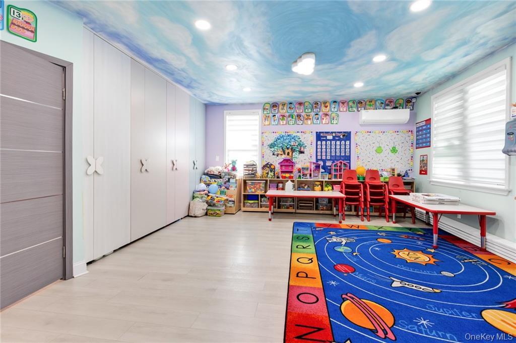 726 Manor Court, Brooklyn, NY 11235