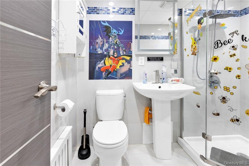 726 Manor Court, Brooklyn, NY 11235