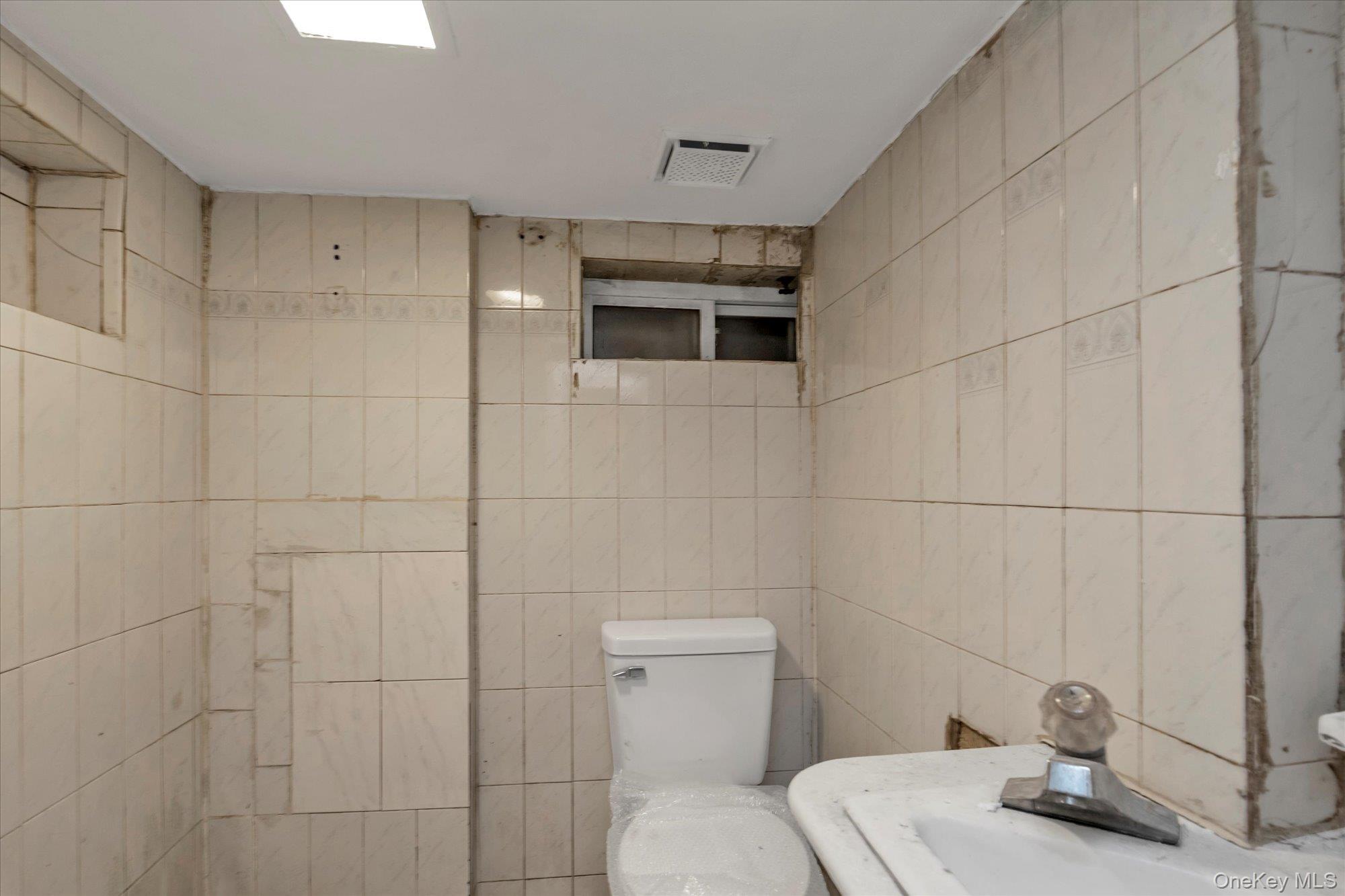 48-18 202 Street, Bayside, NY 11364