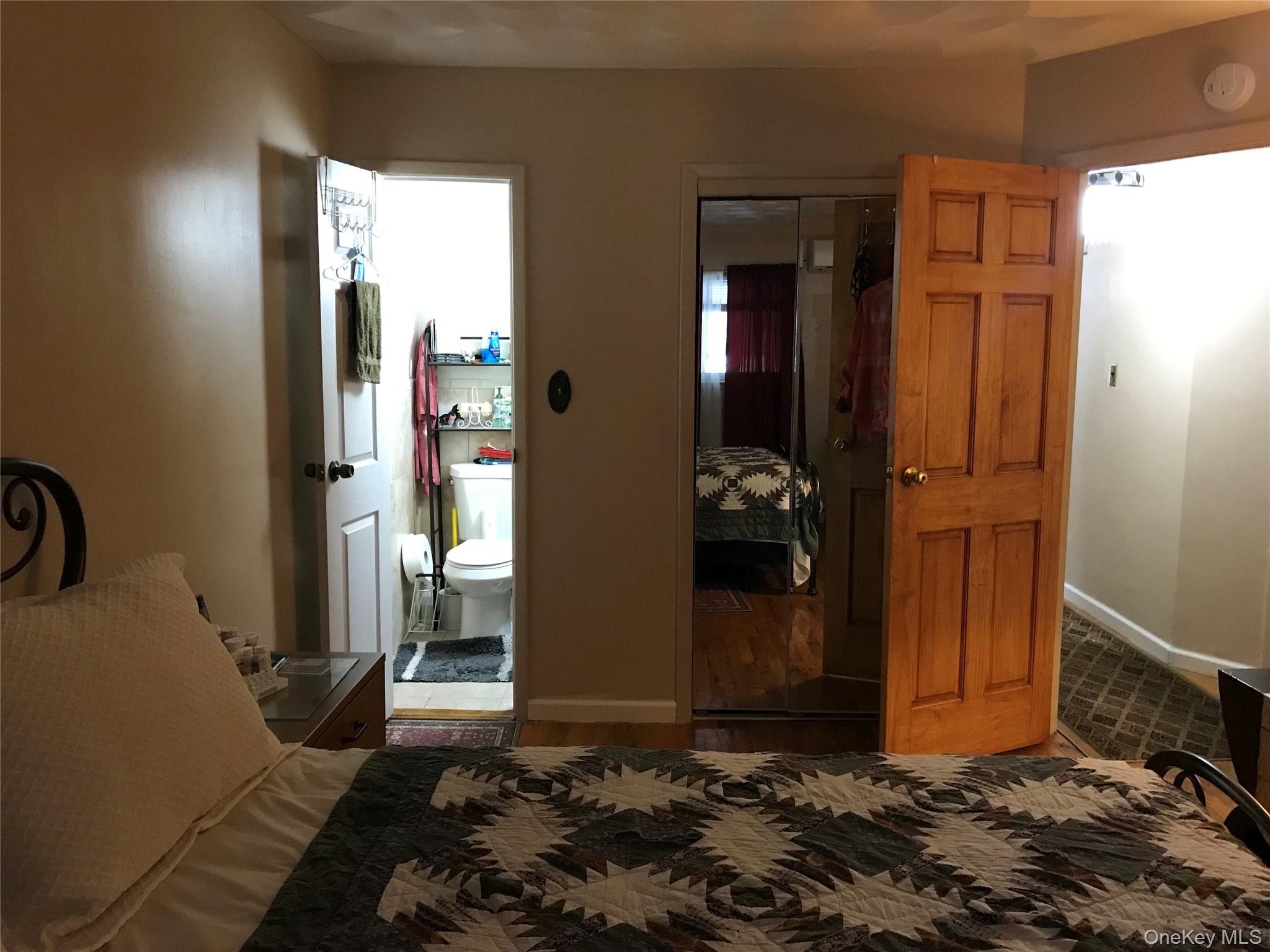 25946 149th Road, Rosedale, NY 11422