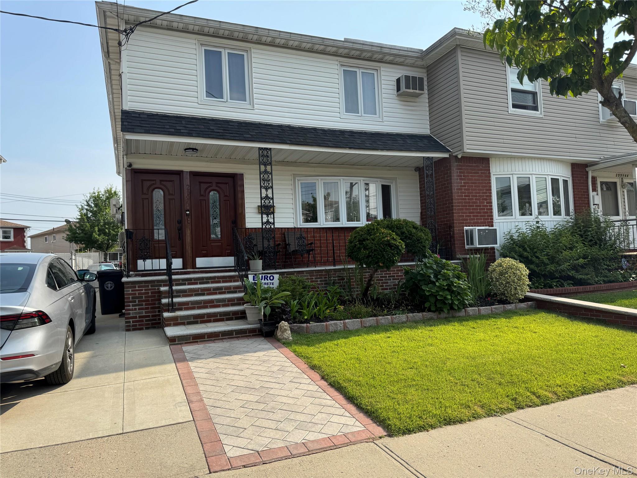 25946 149th Road, Rosedale, NY 11422