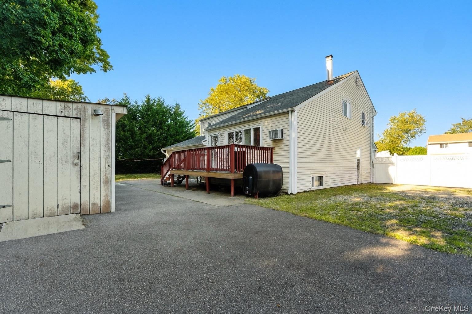 214 Tree Avenue, Central Islip, NY 11722