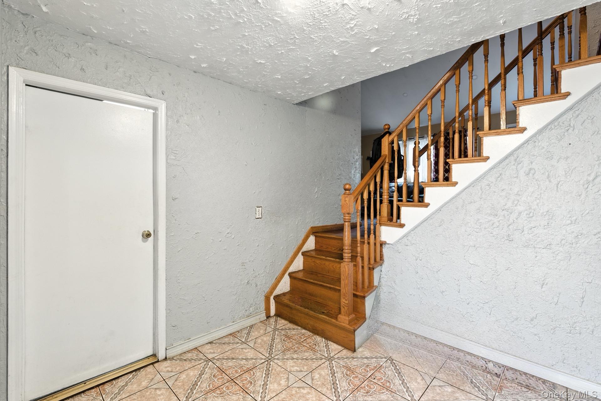 214 Tree Avenue, Central Islip, NY 11722