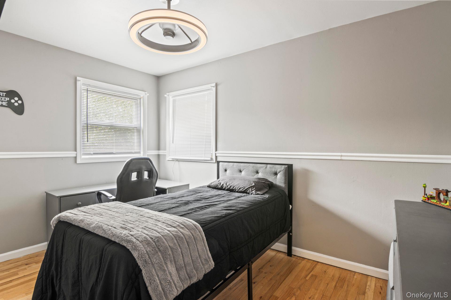 21 Fox Lane, Shoreham, NY 11786