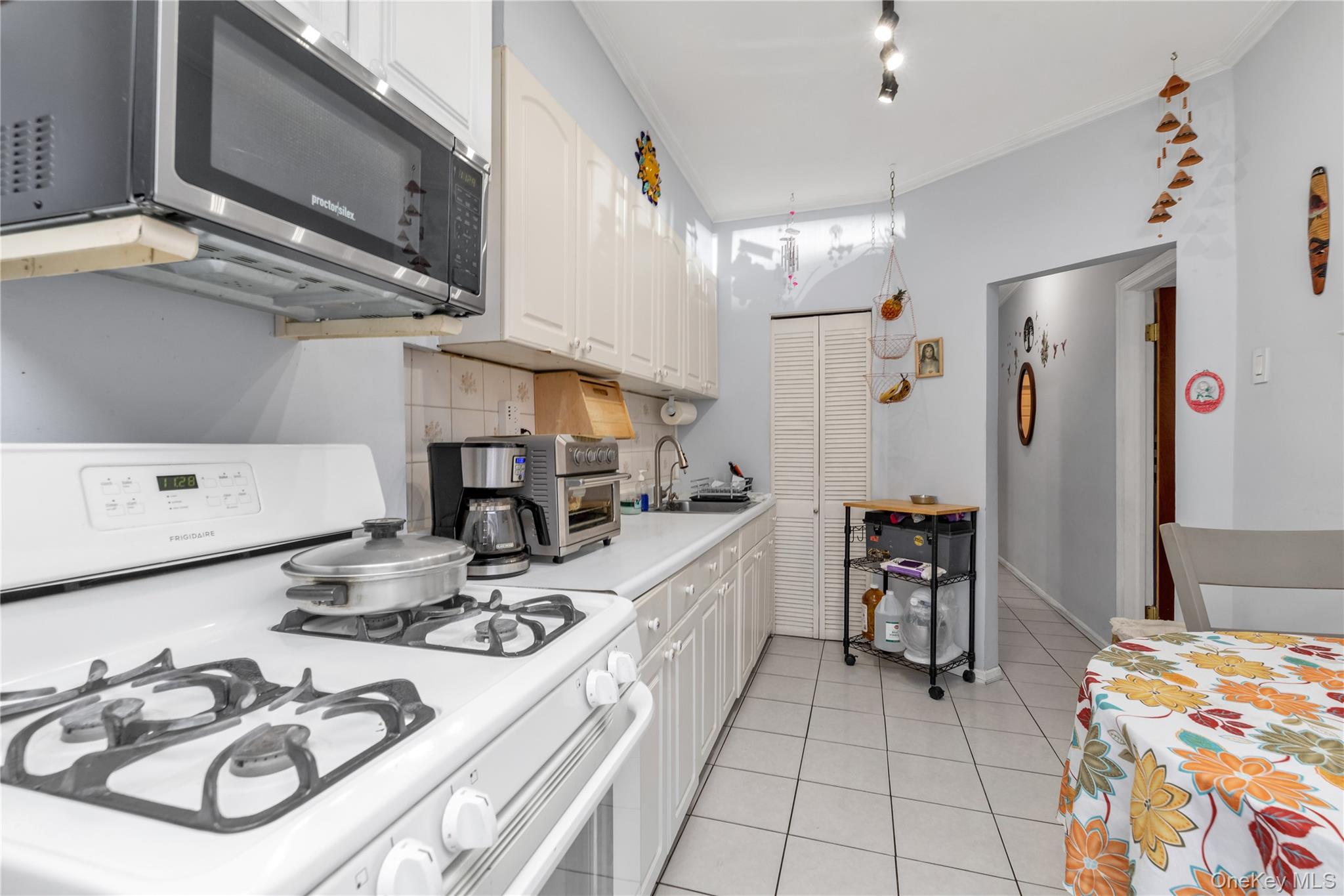 59-06 59 Drive, Maspeth, NY 11378