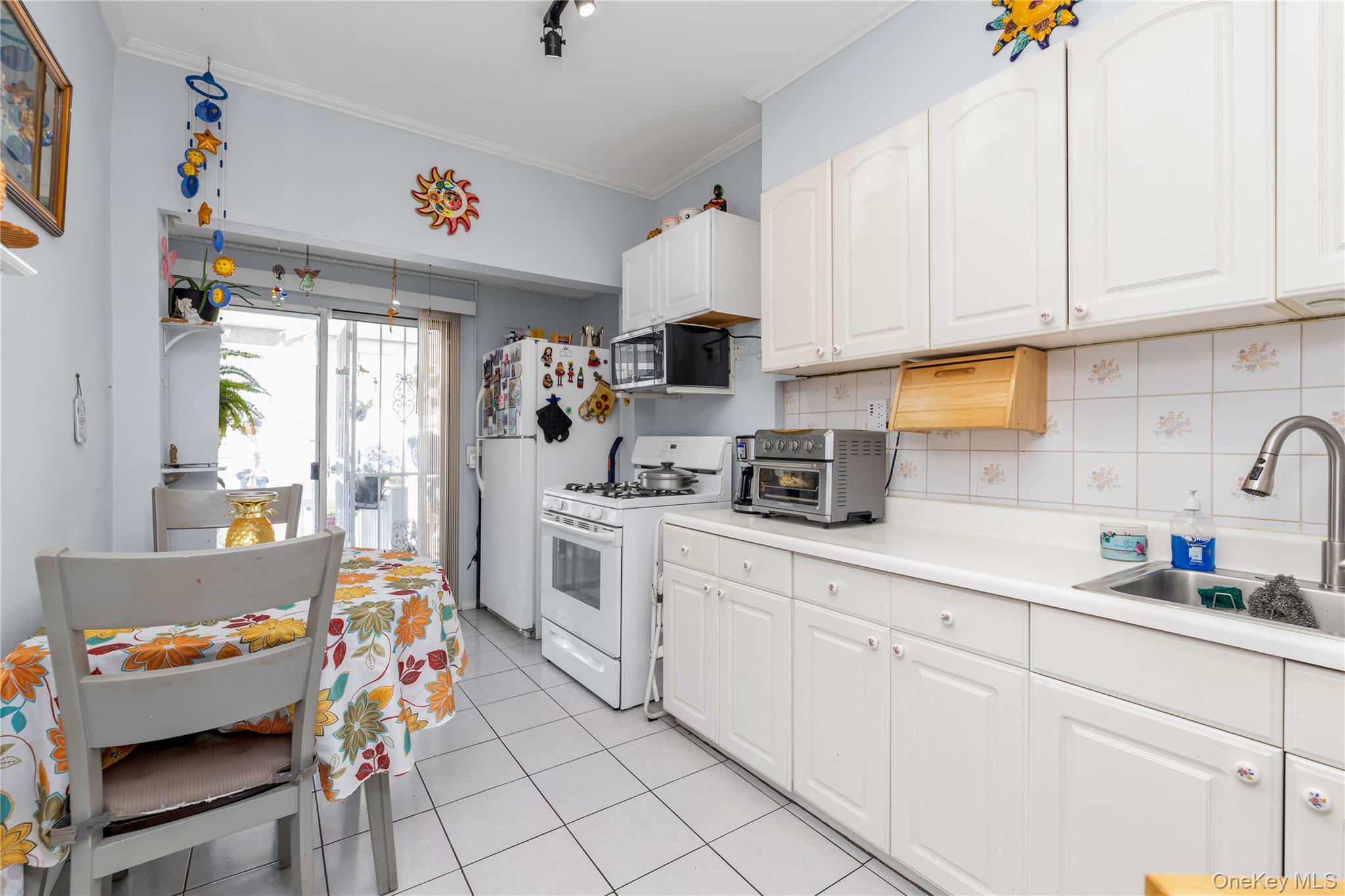 59-06 59 Drive, Maspeth, NY 11378