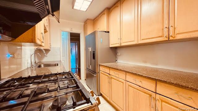 142-05 Roosevelt Avenue # 204, Flushing, NY 11354