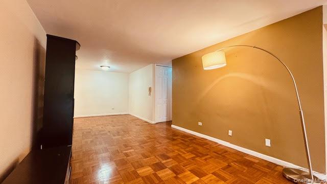 142-05 Roosevelt Avenue # 204, Flushing, NY 11354