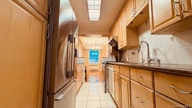 142-05 Roosevelt Avenue # 204, Flushing, NY 11354