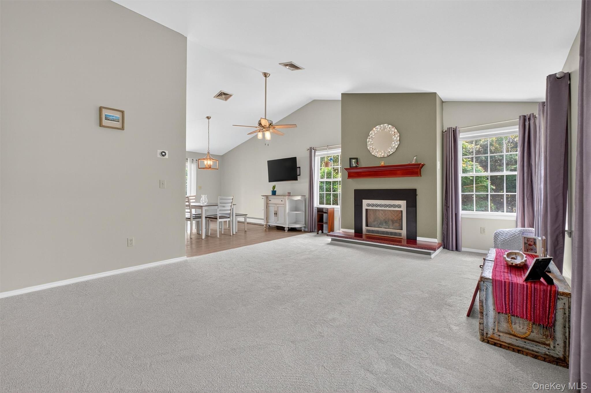 722 State Route 32, Wallkill, NY 12589