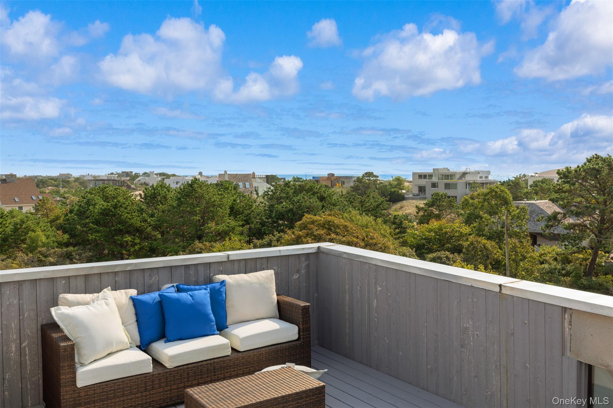 49 Gilberts Path, Amagansett, NY 11930