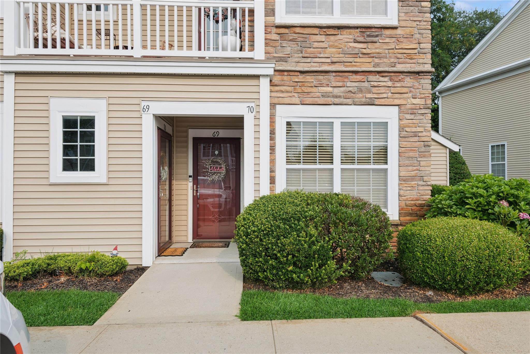 69 Warwick Drive, Massapequa, NY 11758