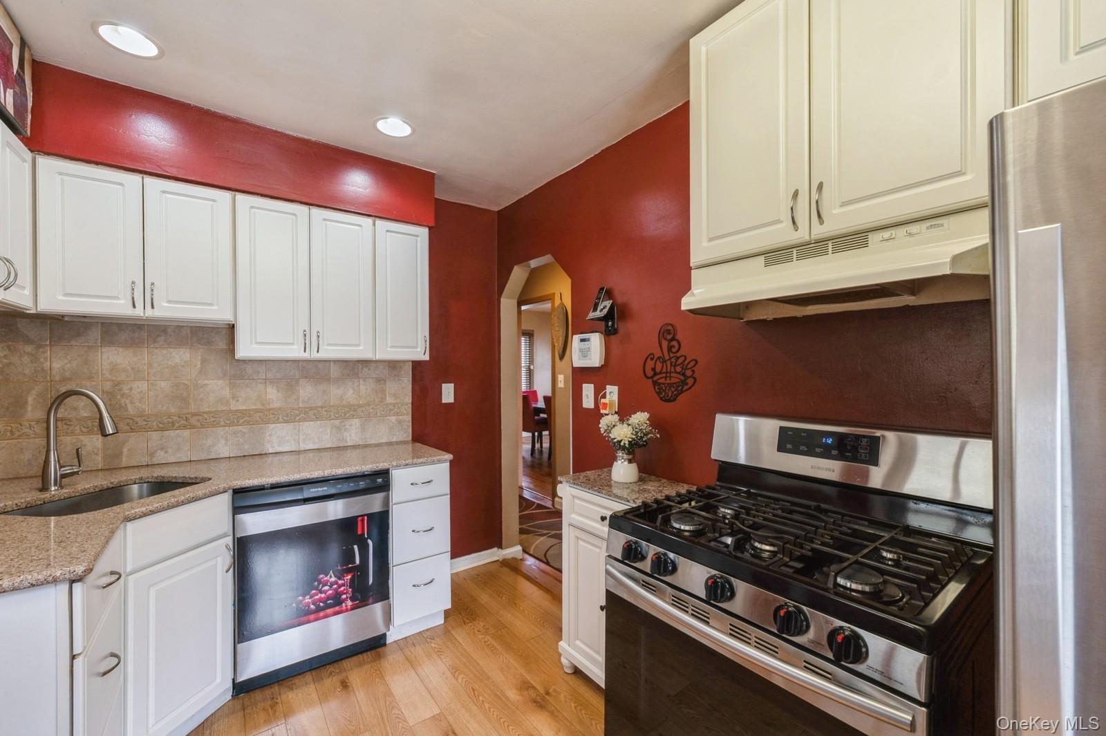 1472 Madison Street, Elmont, NY 11003