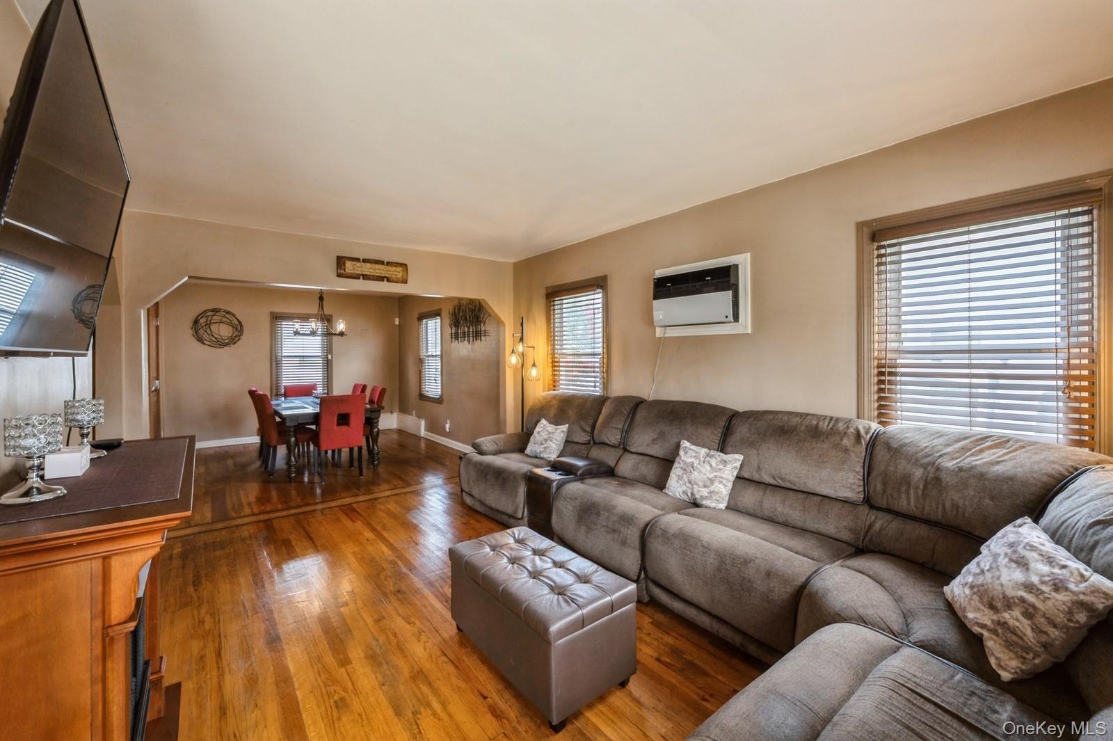 1472 Madison Street, Elmont, NY 11003