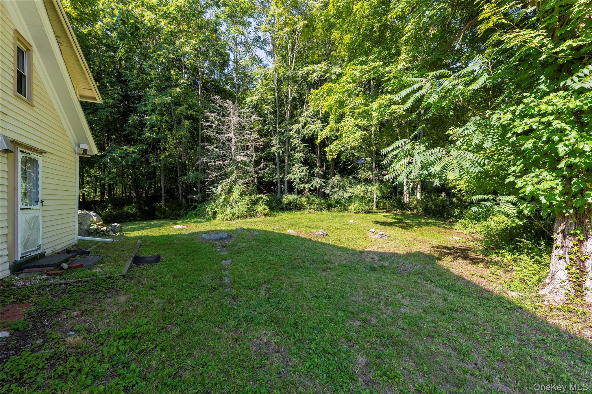 76 Oscawana Heights Road, Putnam Valley, NY 10579