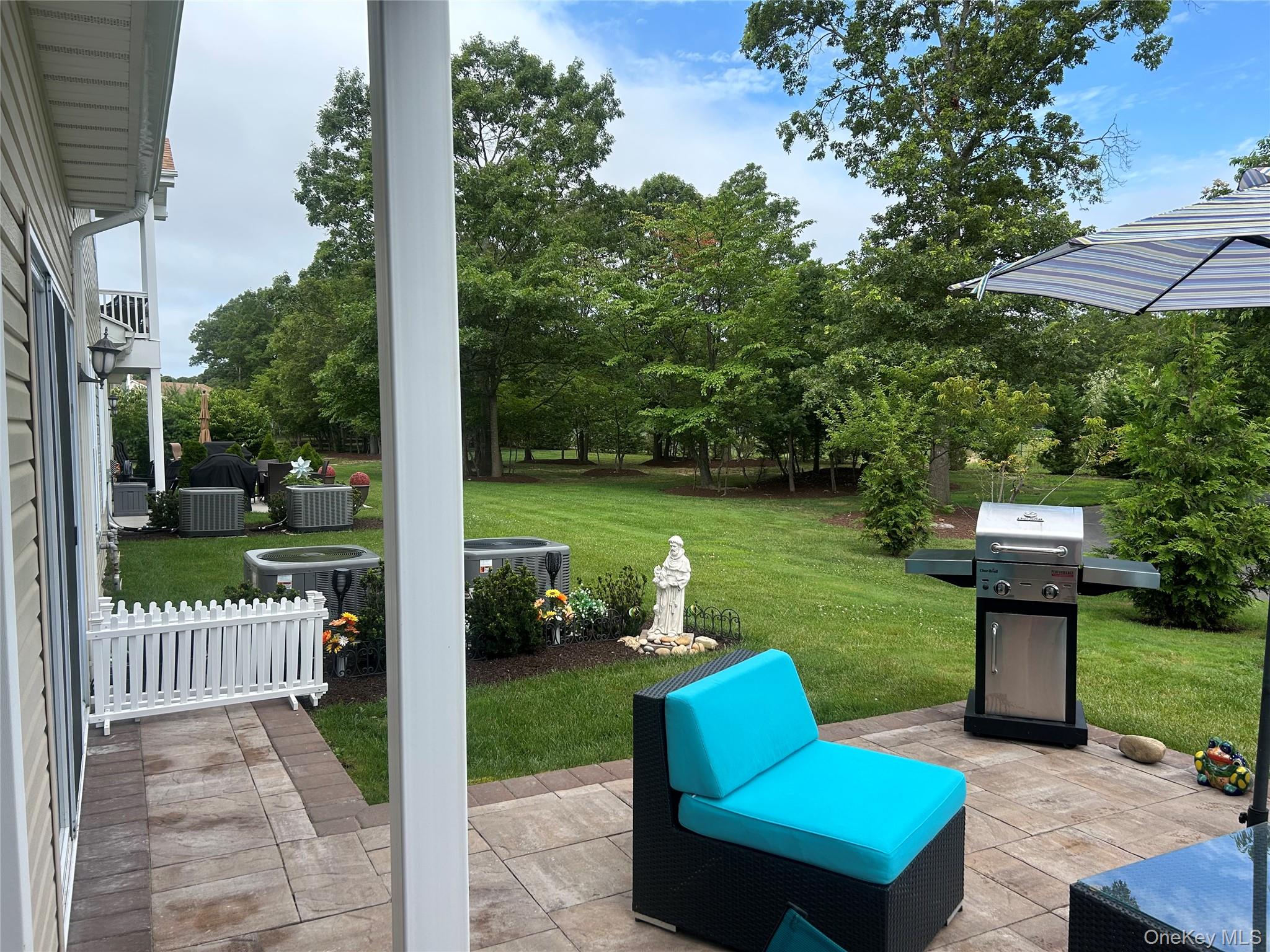 64 Greentree Court, Shirley, NY 11967