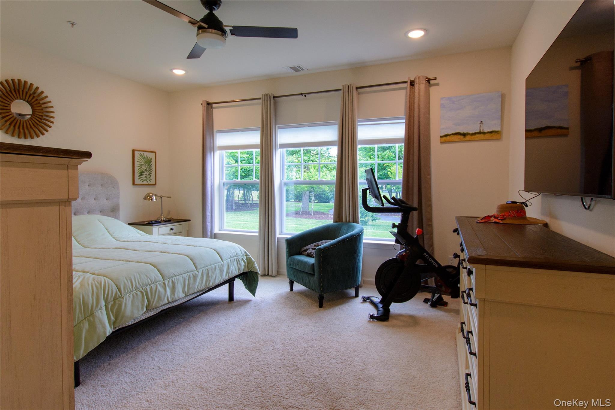 64 Greentree Court, Shirley, NY 11967