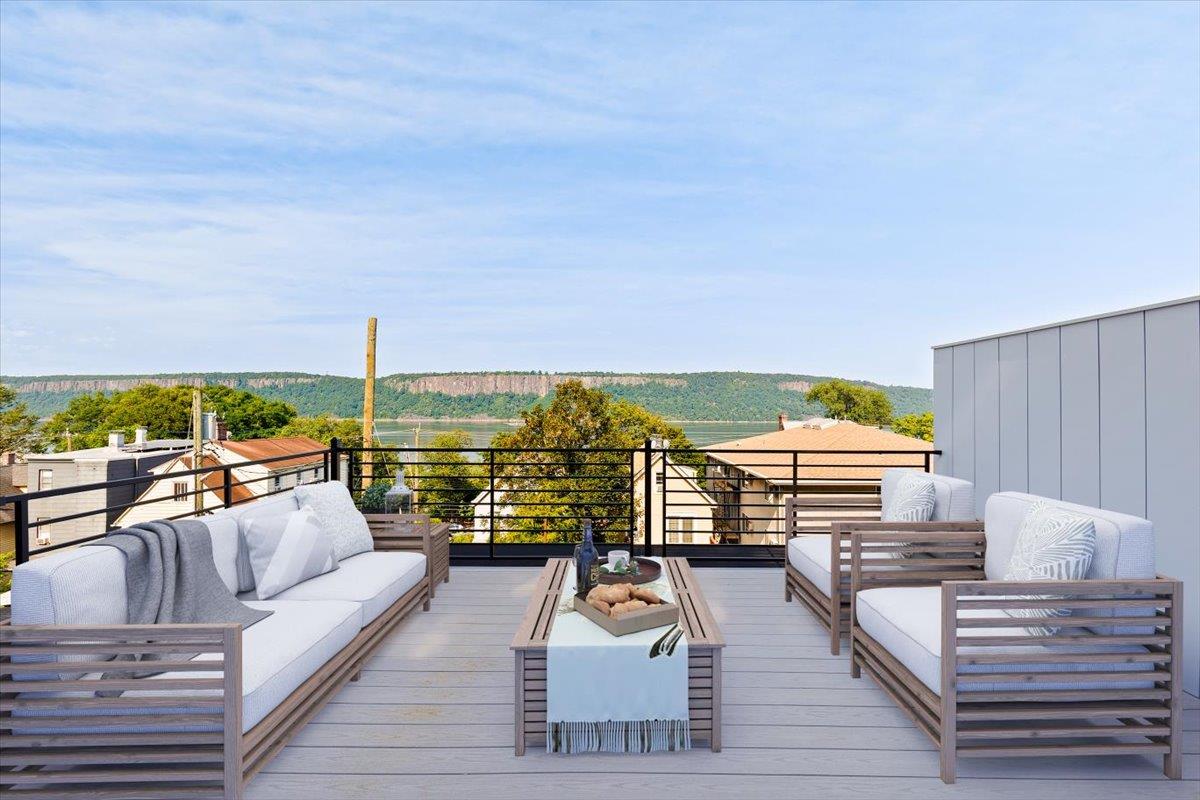 5 Nodine Street # 5, Hastings-on-Hudson, NY 10706