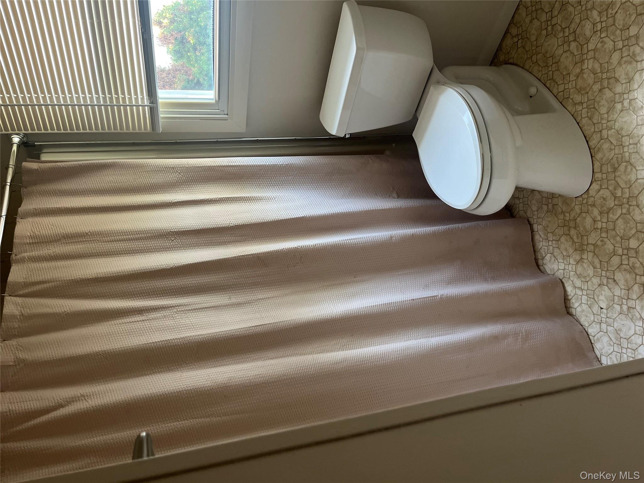 93 Village Circle W, Manorville, NY 11949