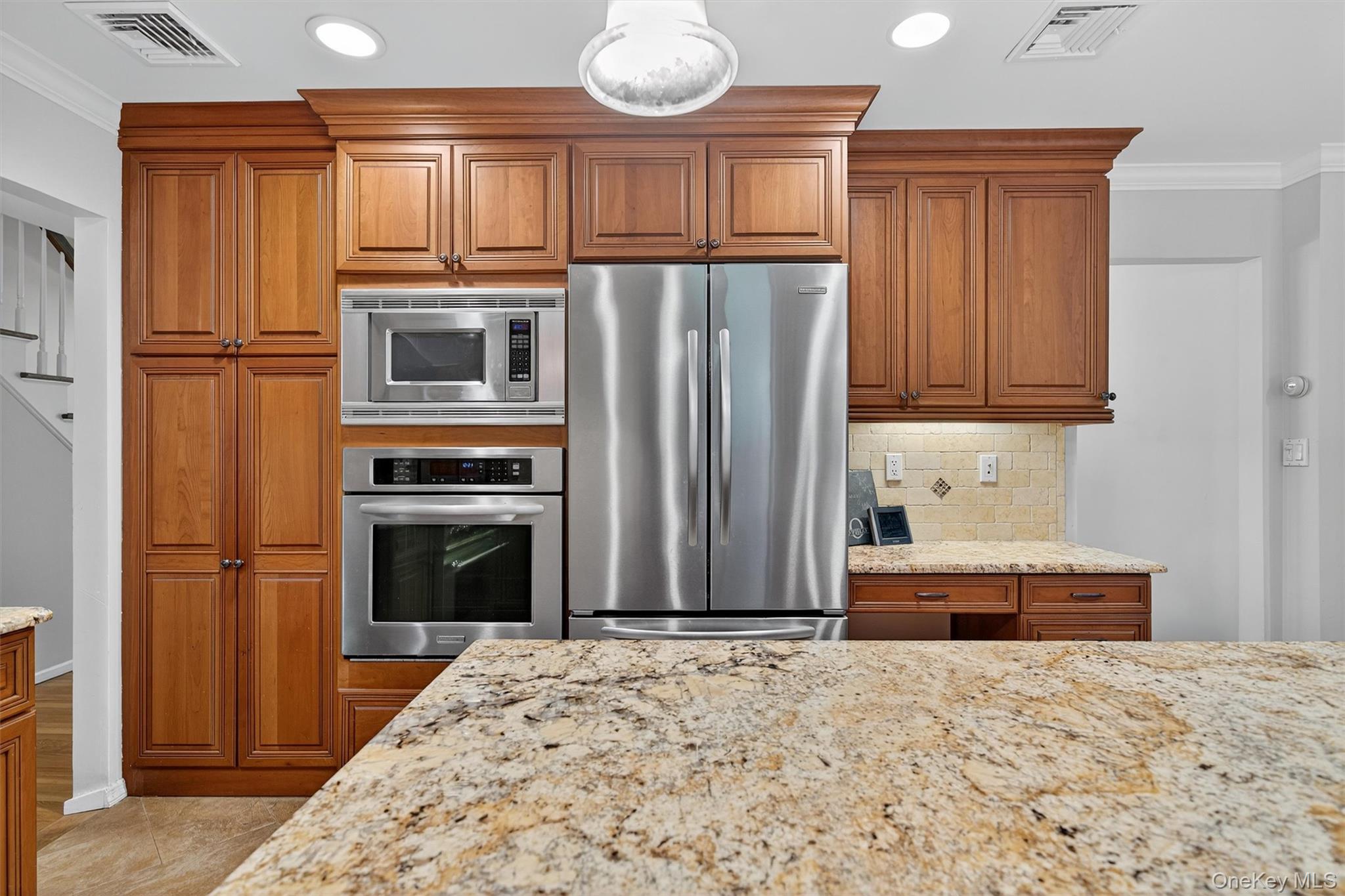 3 Karsten Drive, Montebello, NY 10901