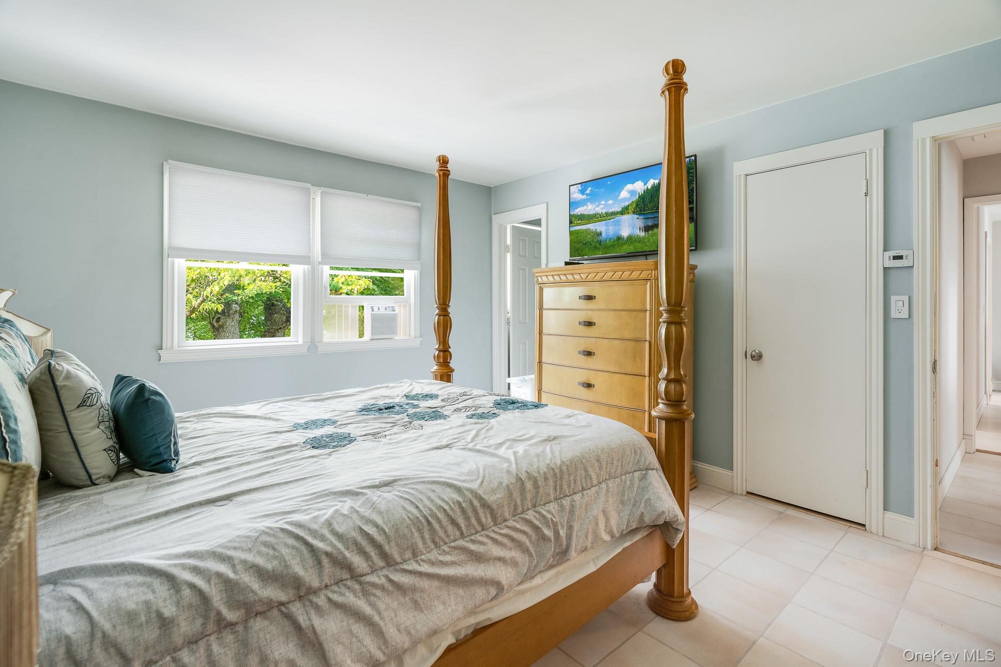 156 Bart Drive, Poughkeepsie, NY 12603