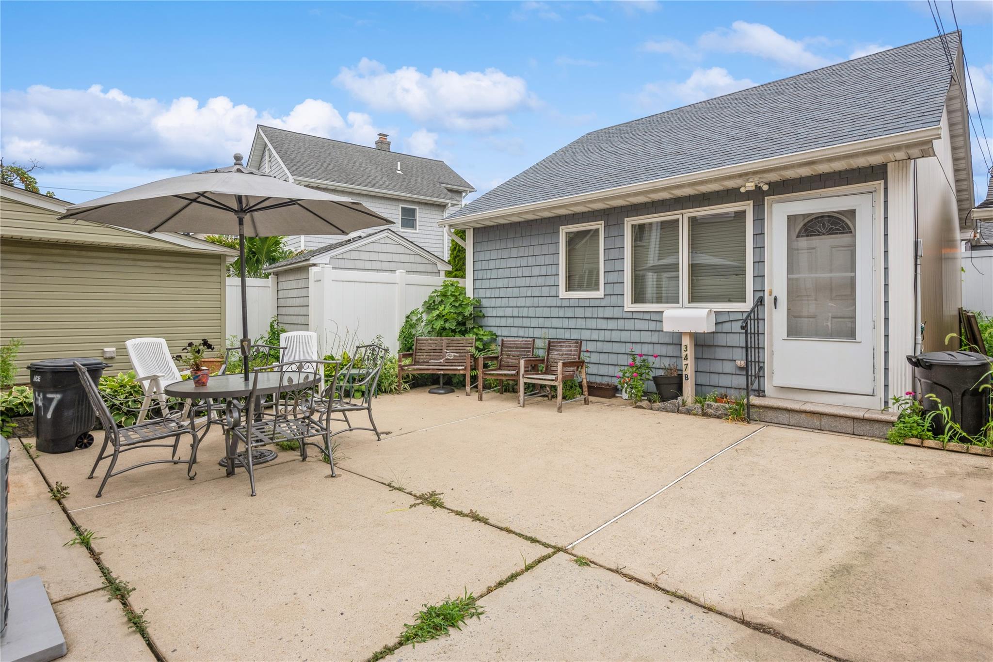 347 Bayville Avenue, Bayville, NY 11709