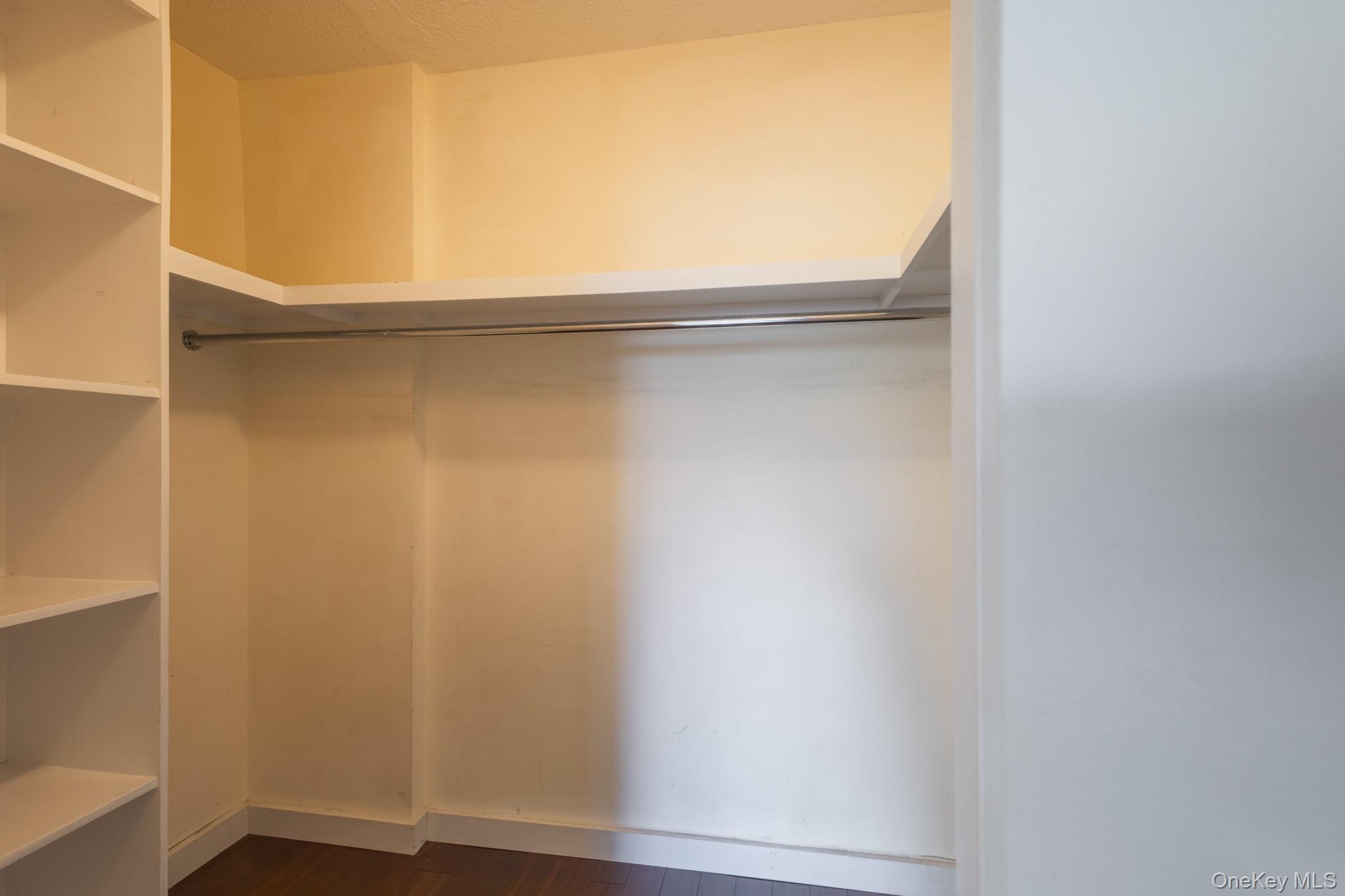 1 Bay Club Drive # 4N, Bayside, NY 11360