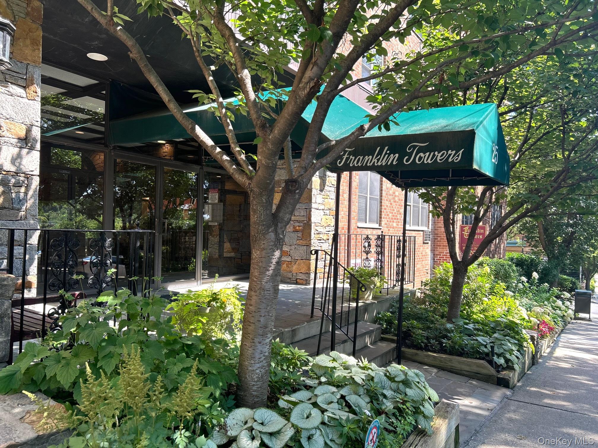 25 FRANKLIN Avenue # 2-K, White Plains, NY 10601