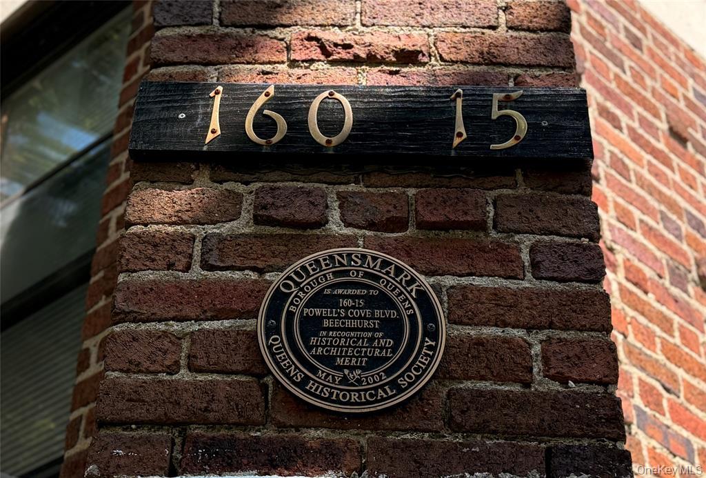 160-15 Powells Cove Boulevard # C202, Beechhurst, NY 11357