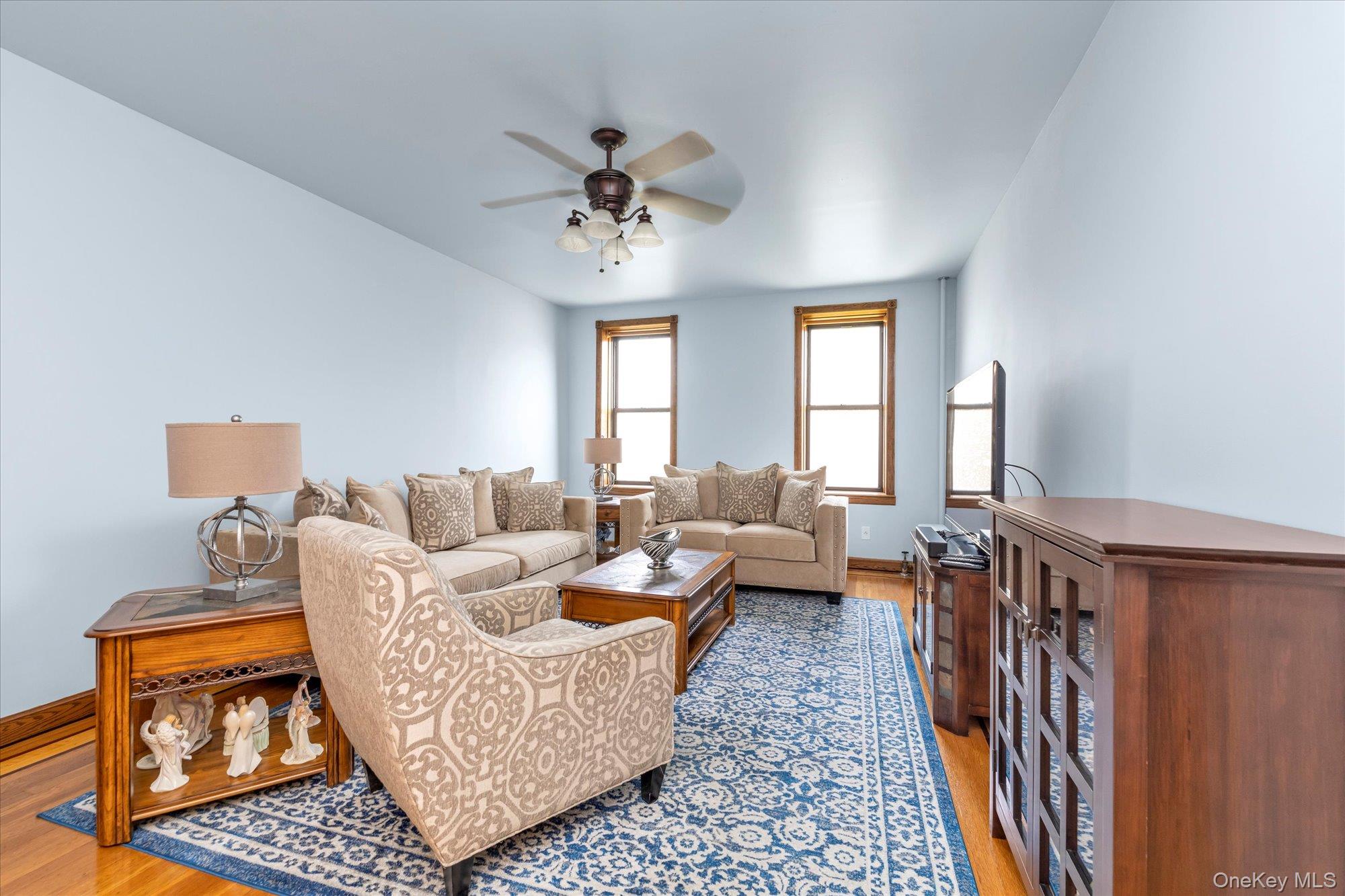 160-15 Powells Cove Boulevard # C202, Beechhurst, NY 11357