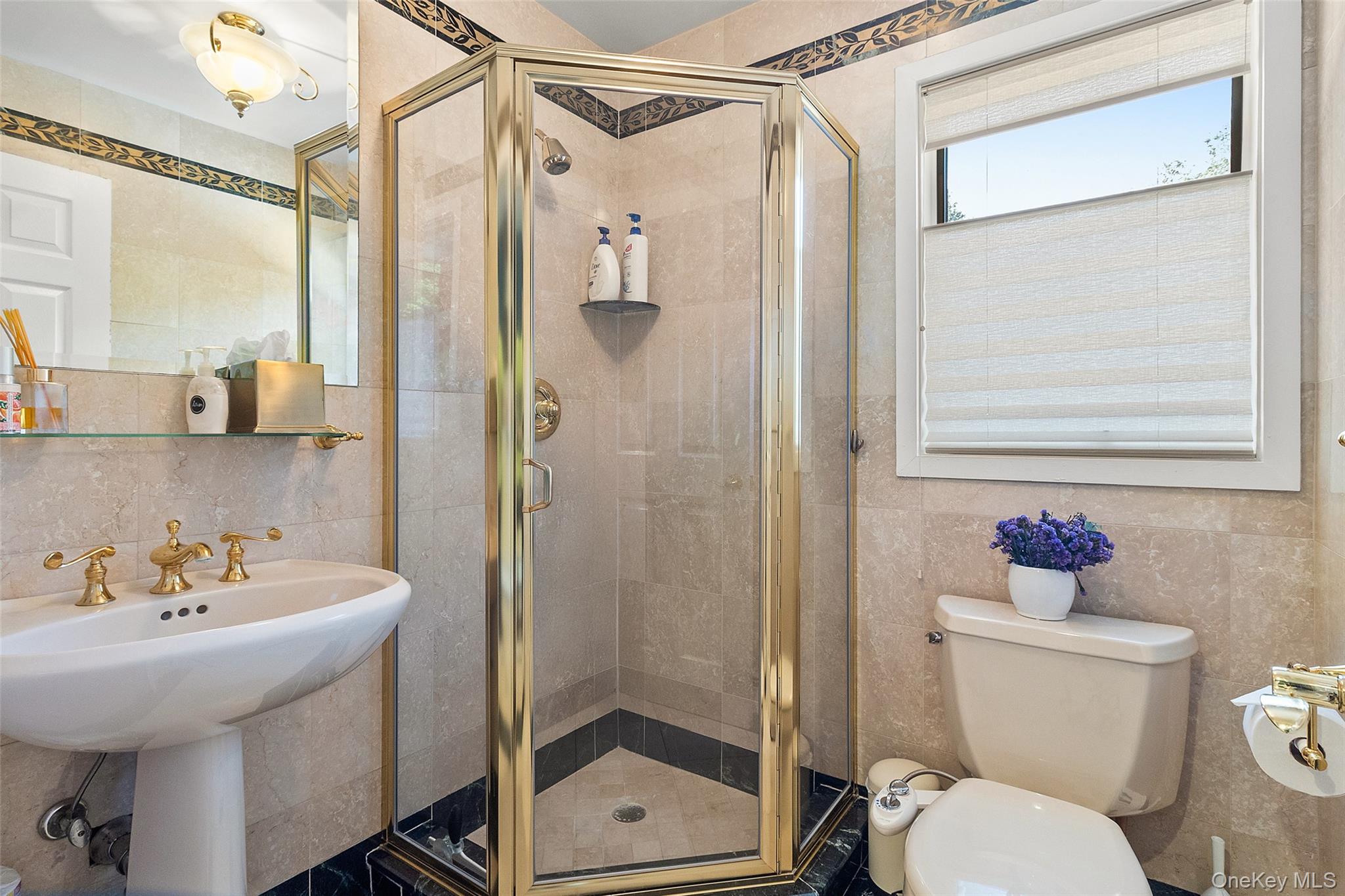 12 Logging Road, Katonah, NY 10536