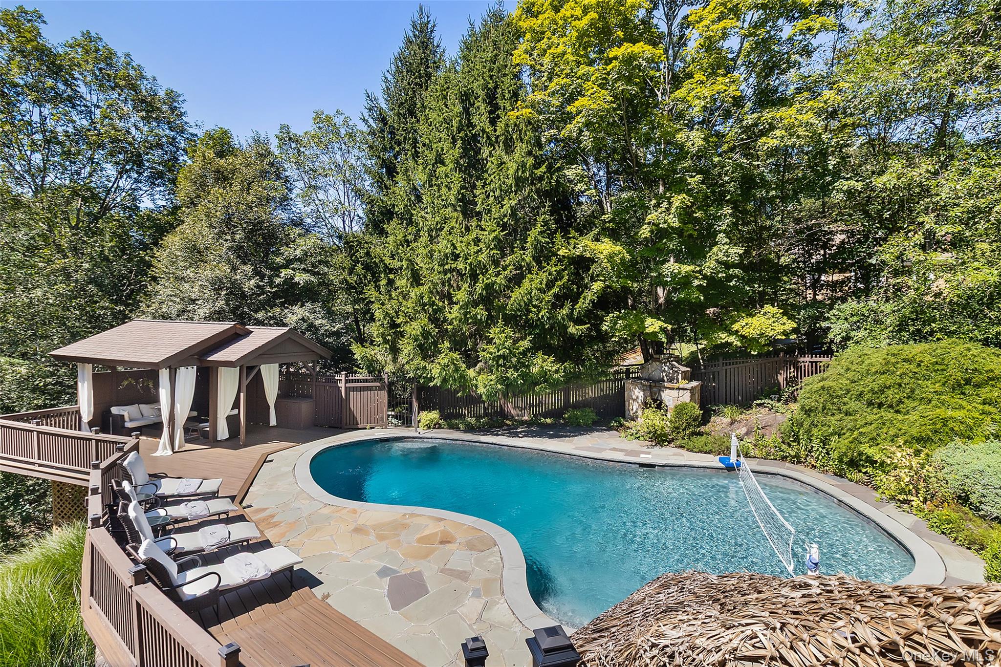 12 Logging Road, Katonah, NY 10536